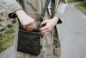 Preview: Hunter Snackbag with shoulder strap Alva anthrazit - Kopie